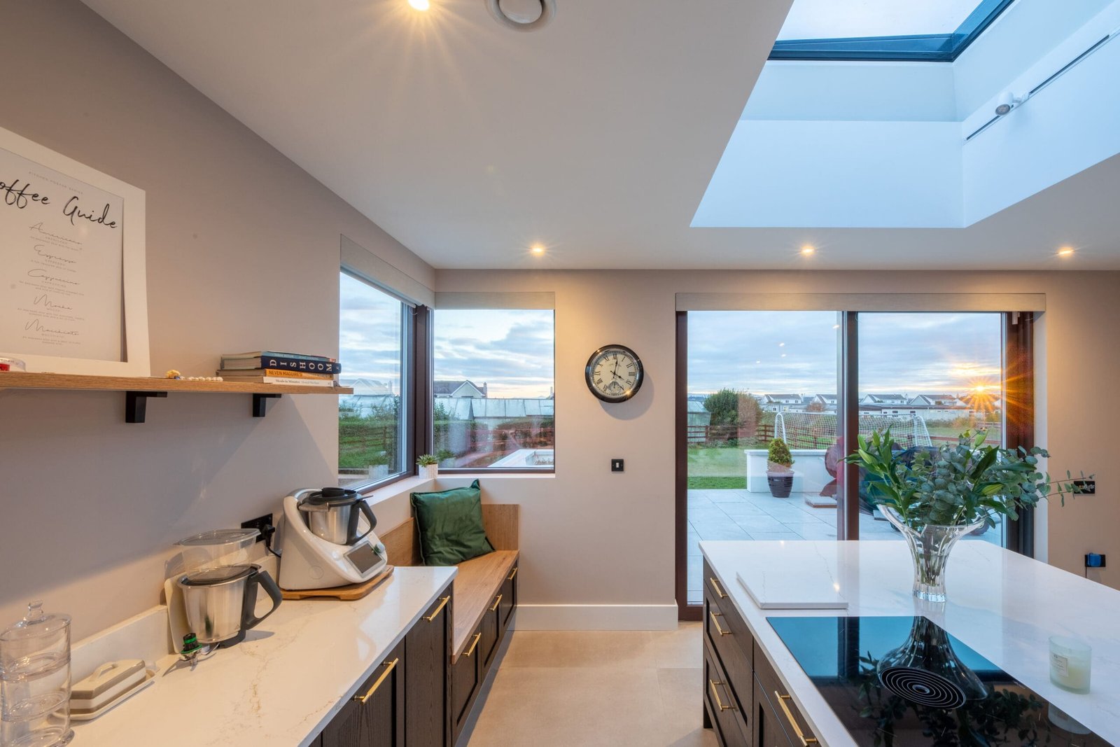 White modern kitchen area.
