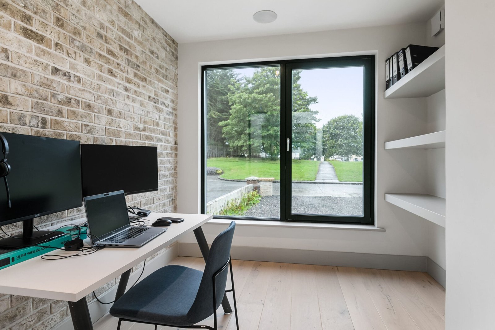 Multi-Sash Combination Window