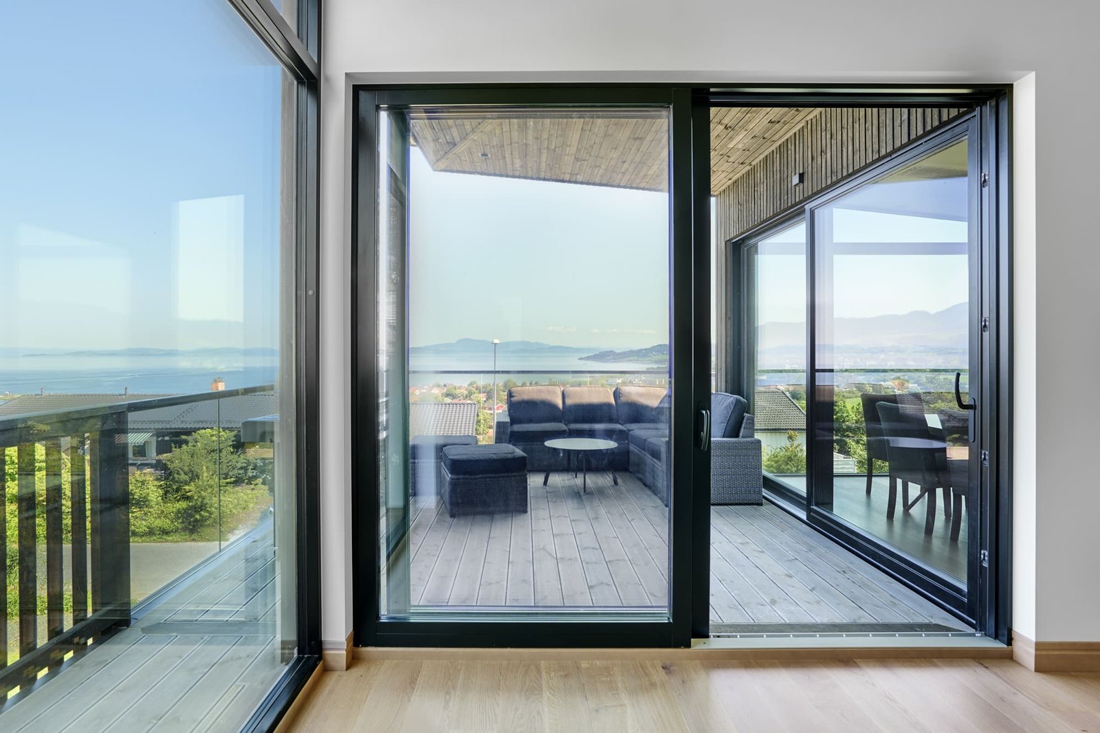 Sliding Door Single