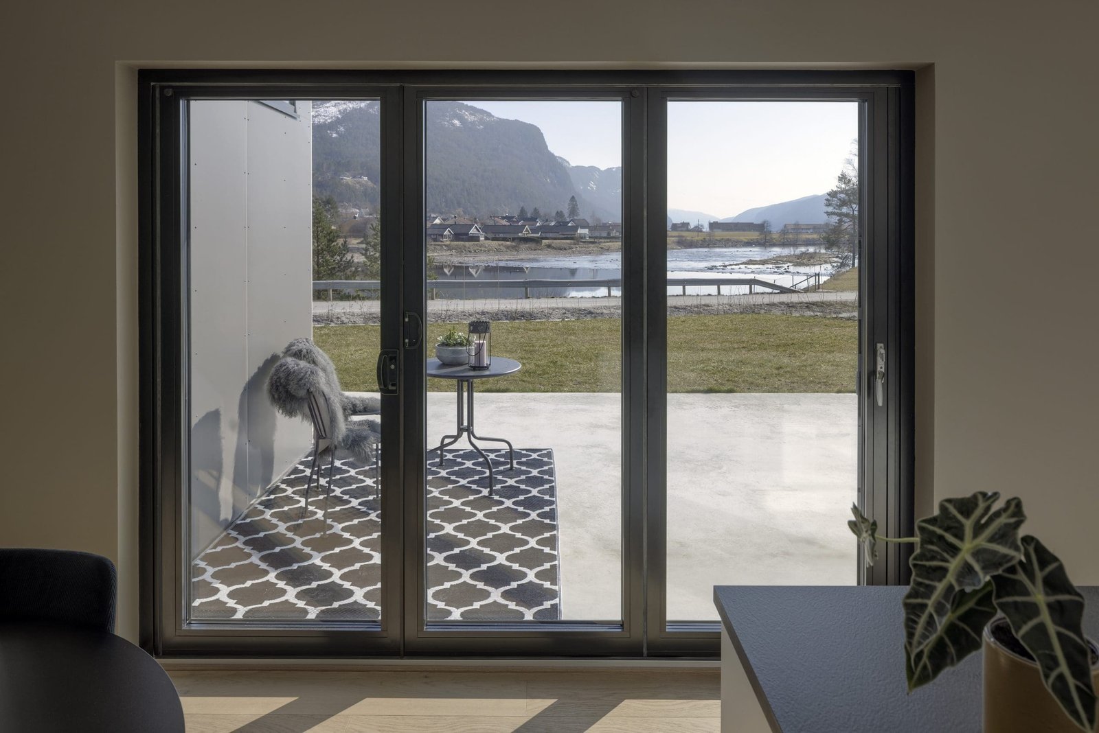 Folding Door